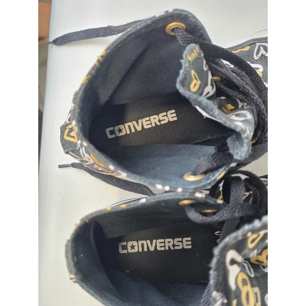 Converse All Star Chuck Taylor  Sneakers Women's Size 7 Black White Heart Shoes